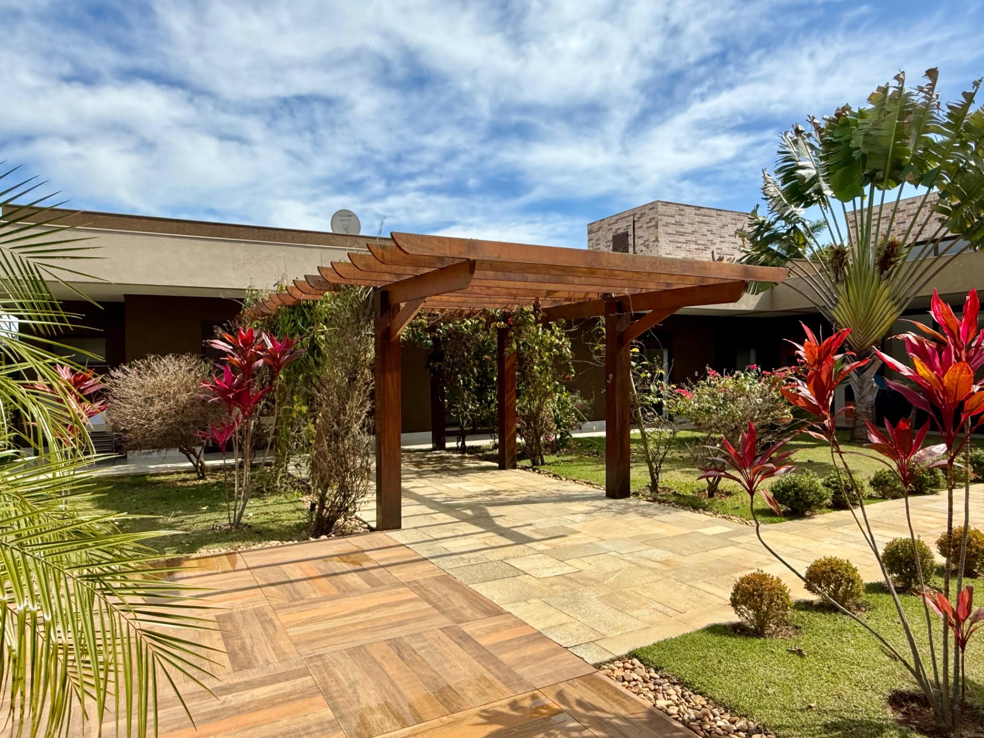 Apartamento à venda com 4 quartos, 4 suítes, 4 vagas e 622m² no Jarinu (SP) — foto 13 de 30