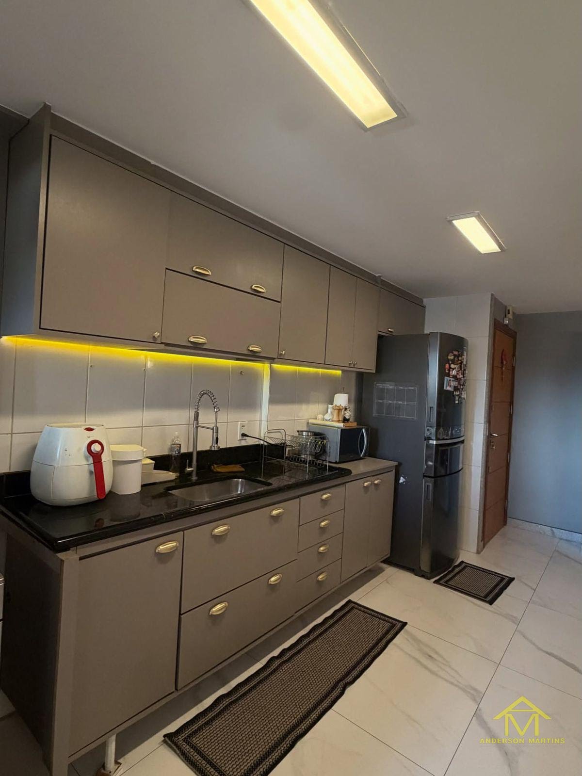 Apartamento à venda com 4 quartos, 4 banheiros, 3 vagas e 189m² no Praia de Itaparica, Vila Velha (ES) — foto 10 de 18