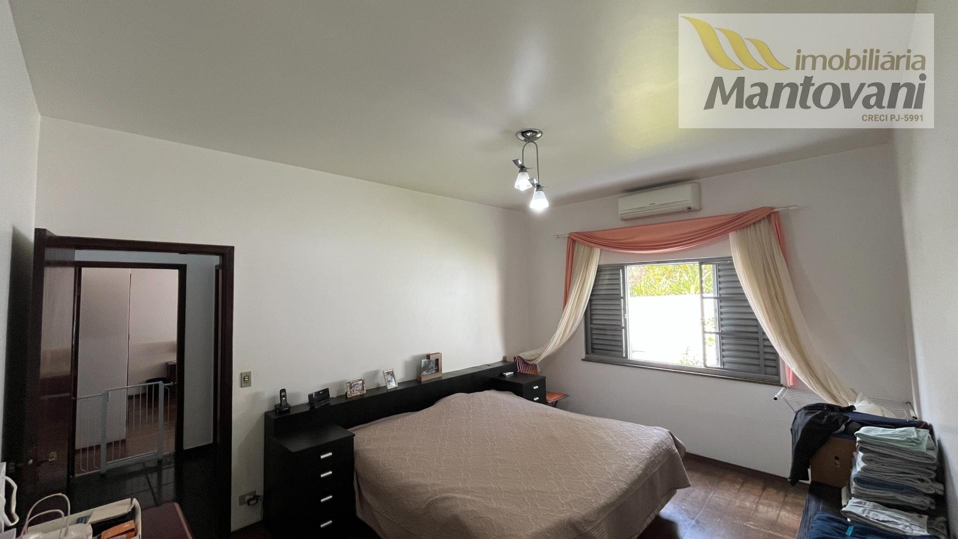 Casa à venda com 4 quartos, 1 suíte, 5 vagas e 1000m² no Parque Residencial Colina das Estrelas, Tatuí (SP) — foto 13 de 27