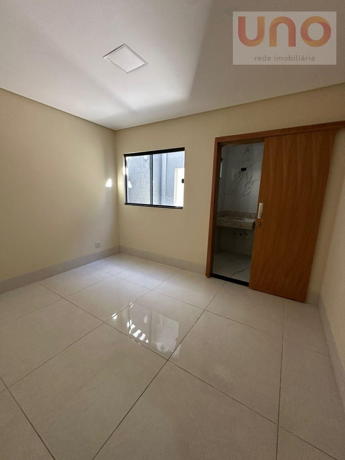 Casa à venda com 3 quartos, 2 suítes, 2 vagas e 136m² no Rita Vieira, Campo Grande (MS) — foto 9 de 16