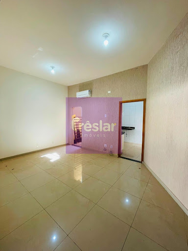 Casa à venda no Jardim Carandá, Três Lagoas | 3 dorms, 98m²