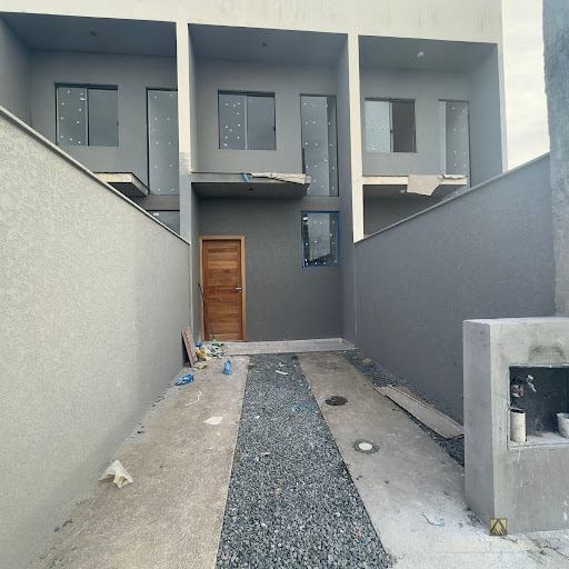 Casa Geminada em Araquari: 2 Dormitórios por R$350.000