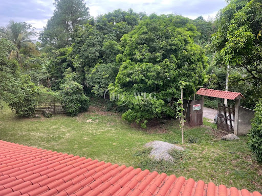 Sítio à Venda em Ibituporanga, Itaguaí: 4 Quartos e Suíte