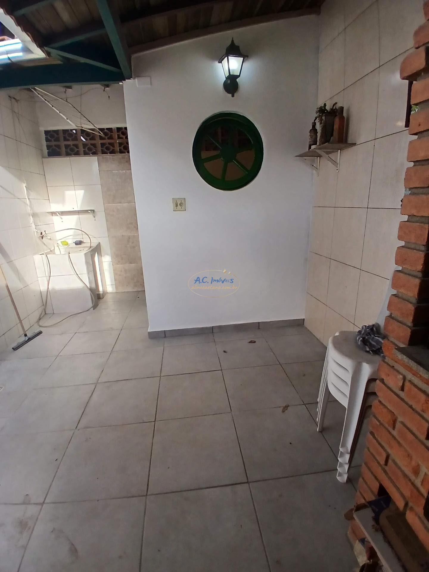 Casa à venda com 2 quartos, 1 suíte, 2 vagas e 125m² no Ocian, Praia Grande (SP) — foto 25 de 28