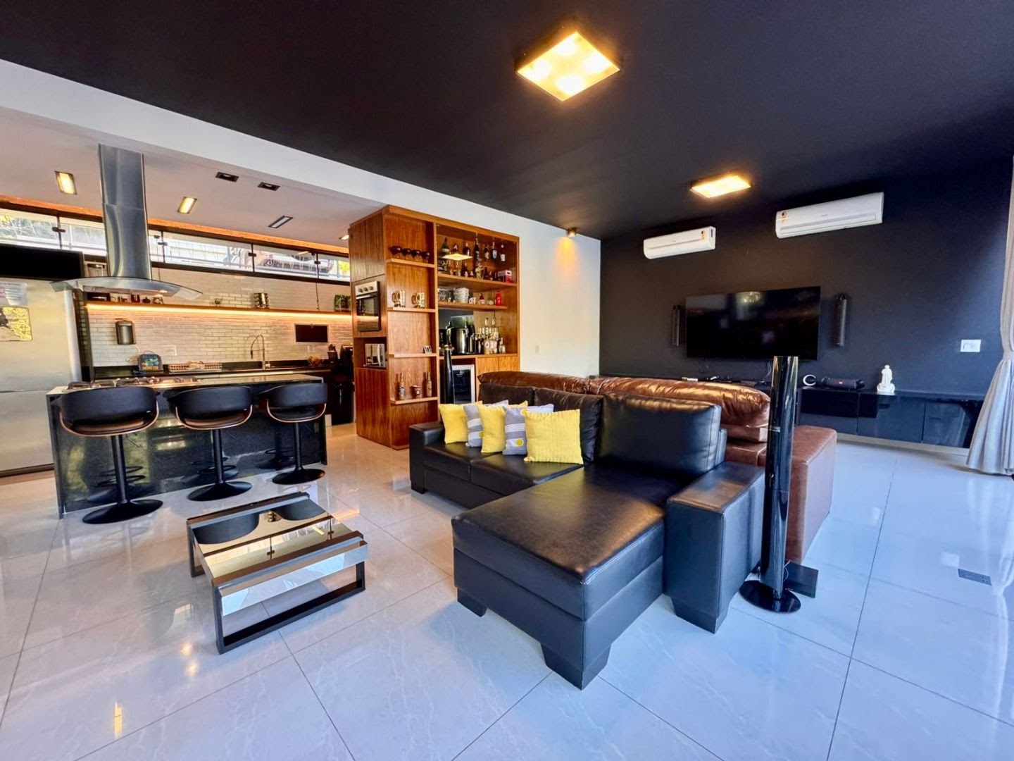 Casa para alugar com 3 quartos, 1 suíte, 8 vagas e 265m² no Condomínio Alphaville III, Ribeirão Preto (SP) — foto 16 de 30