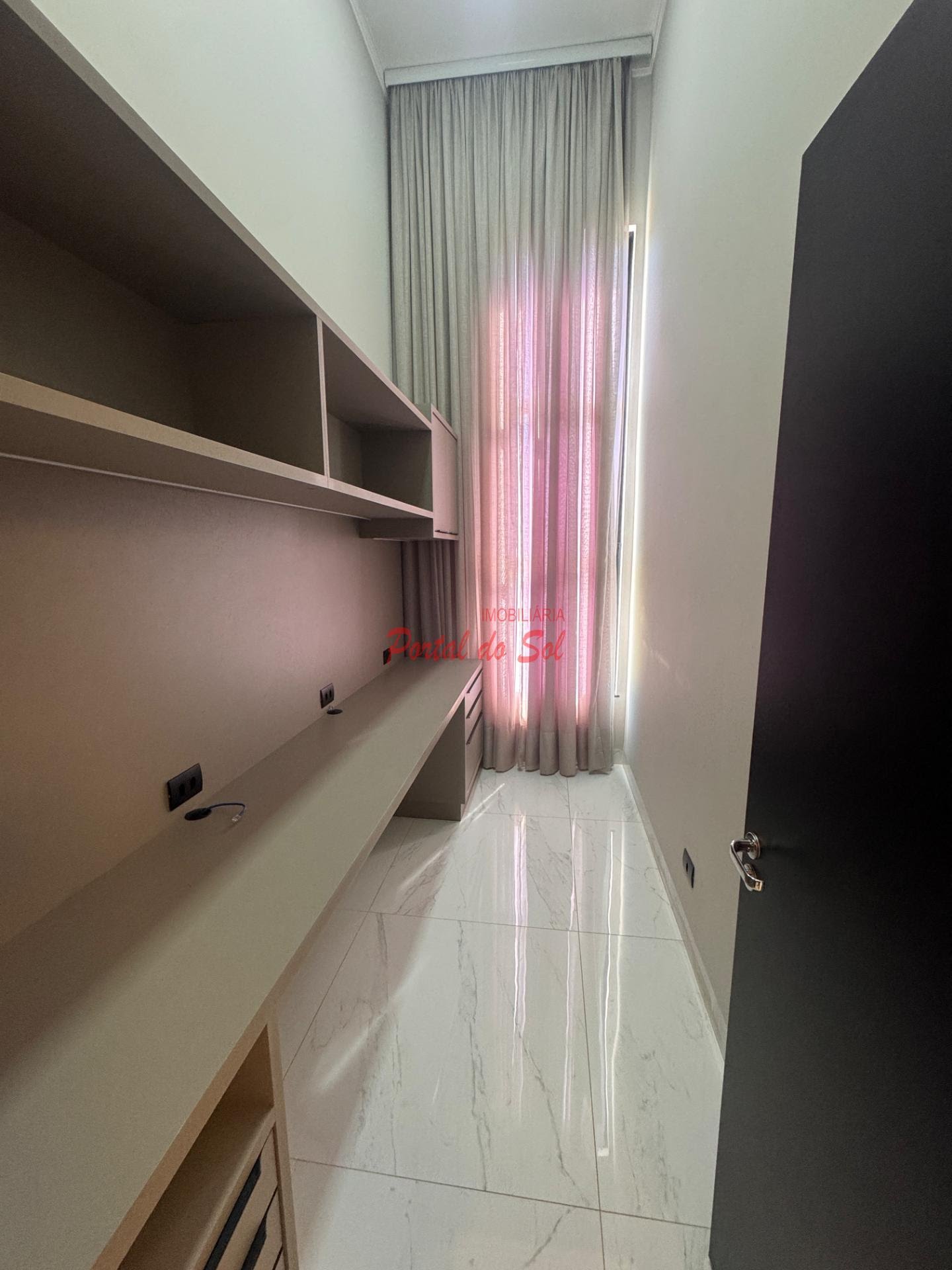 Casa à venda com 3 quartos, 3 suítes, 2 vagas e 248m² no Residencial Royal Park, Santo Antônio da Platina (PR) — foto 18 de 20