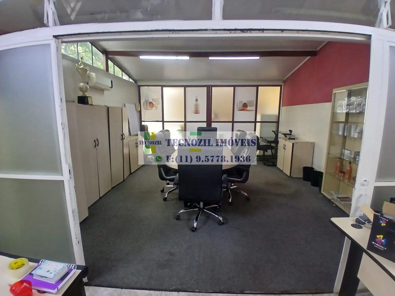 Sobrado, 3 quartos, 279 m² - Foto 2