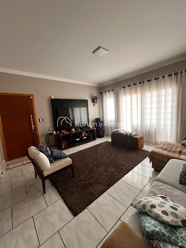 Casa, 3 quartos, 170 m² - Foto 2