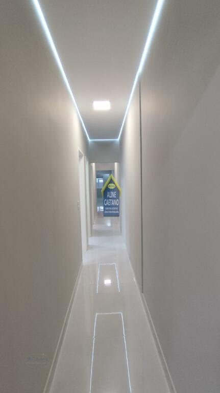 Casa à venda com 3 quartos, 1 suíte, 2 vagas e 110m² no Tupi, Praia Grande (SP) — foto 8 de 30