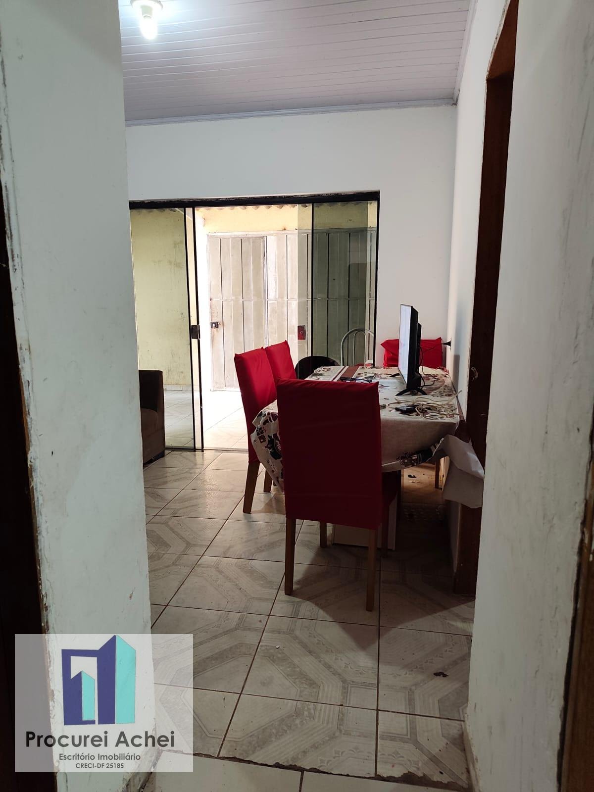 Casa à venda com 4 quartos, 1 suíte, 2 vagas e 128m² no Jardim Roriz (planaltina), Planaltina (DF) — foto 3 de 10