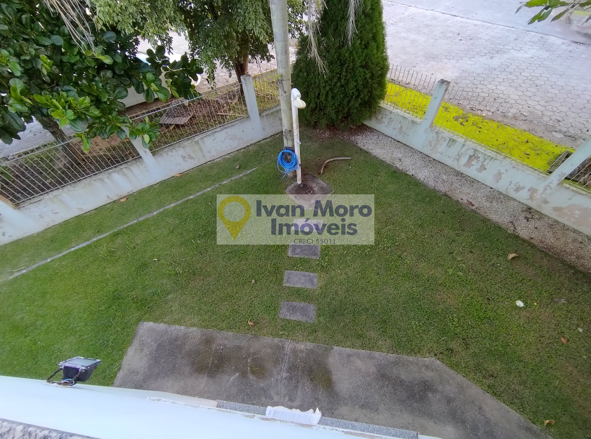Casa à venda com 5 quartos, 2 suítes, 2 vagas e 199m² no Daniela, Florianópolis (SC) — foto 25 de 30