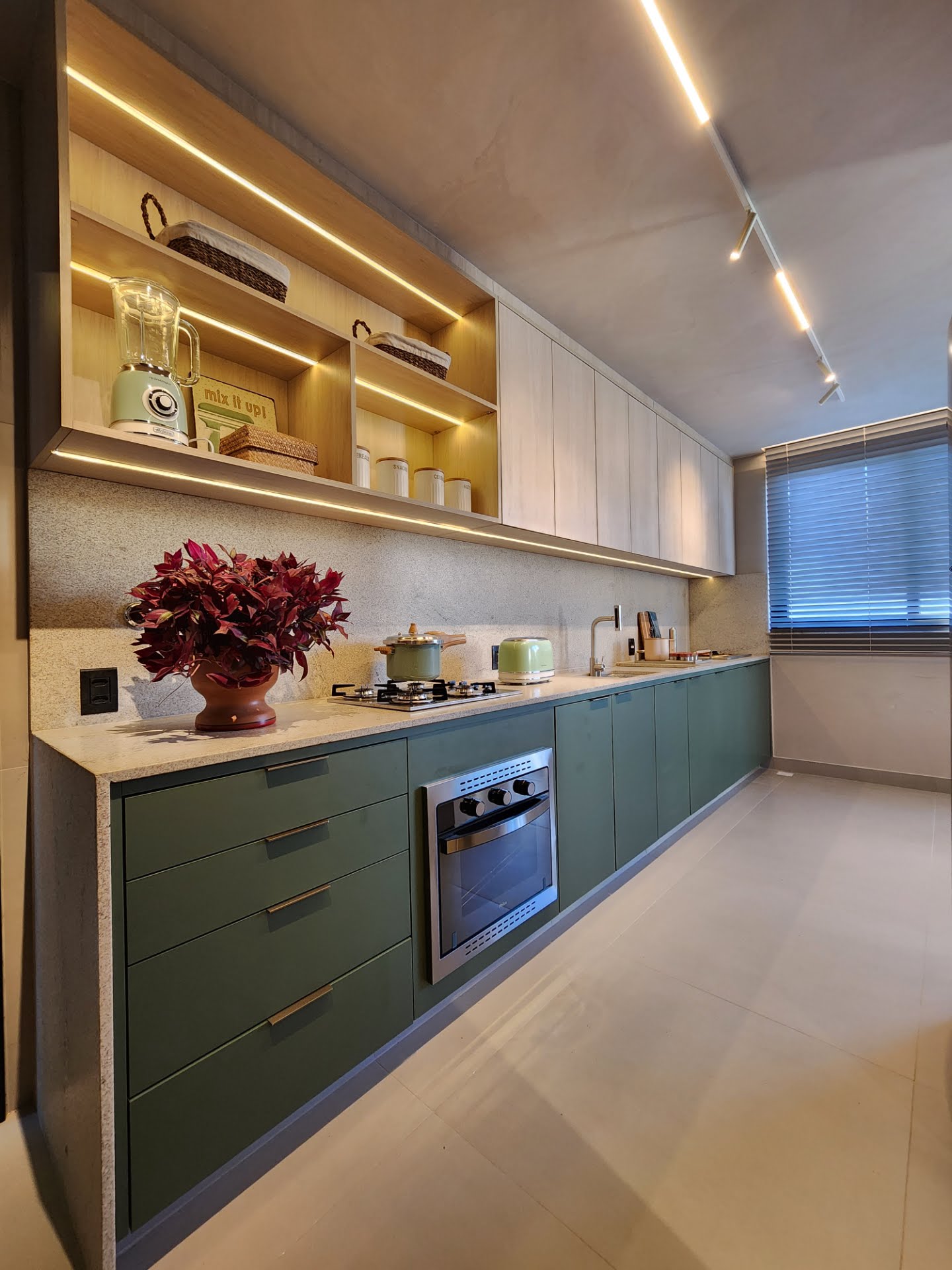 Casa à venda com 3 quartos, 3 suítes, 3 vagas e 147m² no Sim, Feira de Santana (BA) — foto 6 de 19