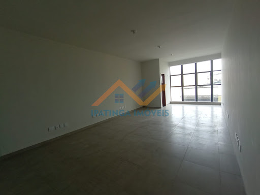Sala à venda no Centro de Ipatinga, 38m² por R$200 mil