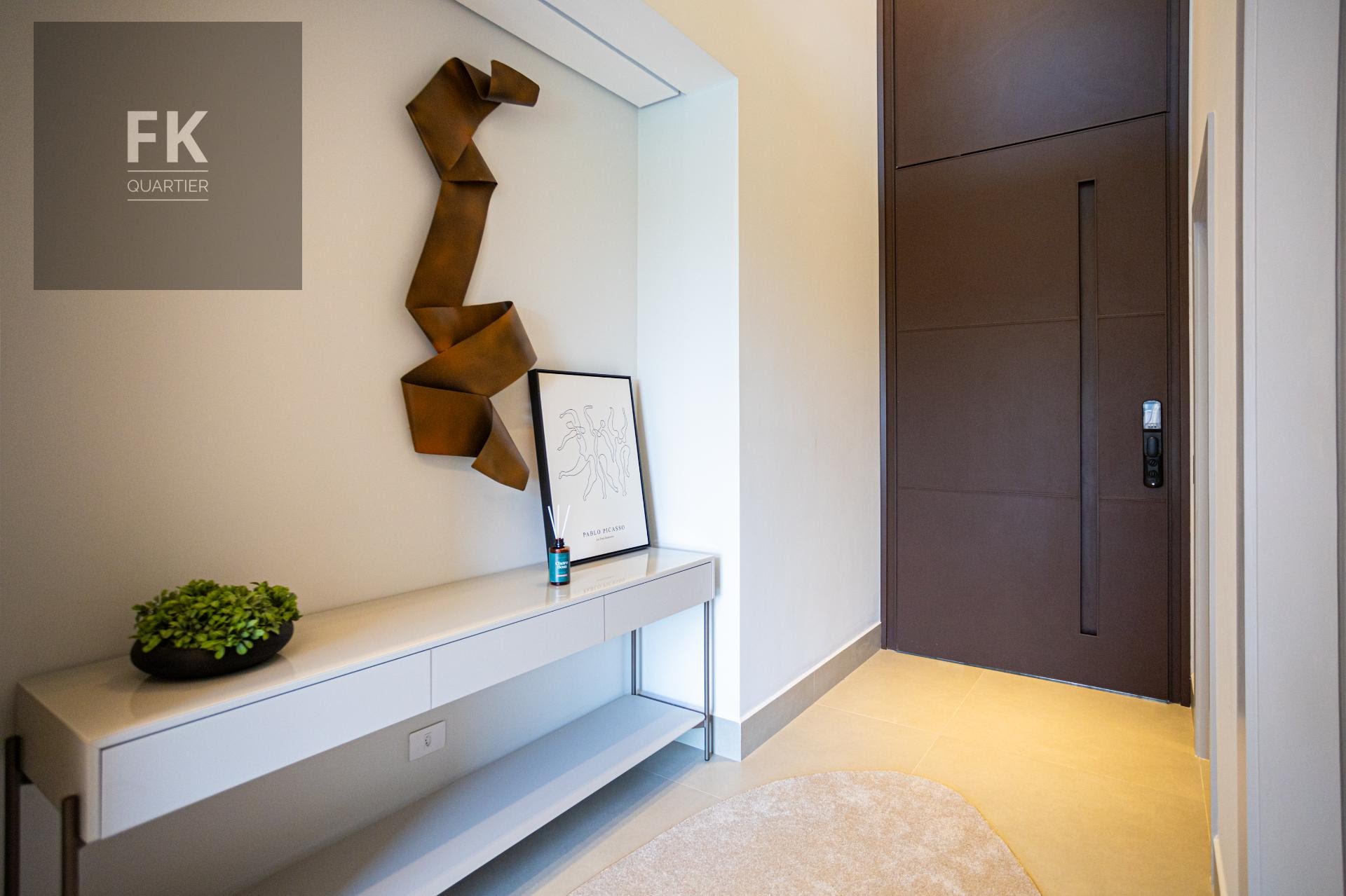 Casa à venda com 4 quartos, 4 suítes, 5 vagas e 390m² no Residencial Burle Marx, Santana de Parnaíba (SP) — foto 12 de 30