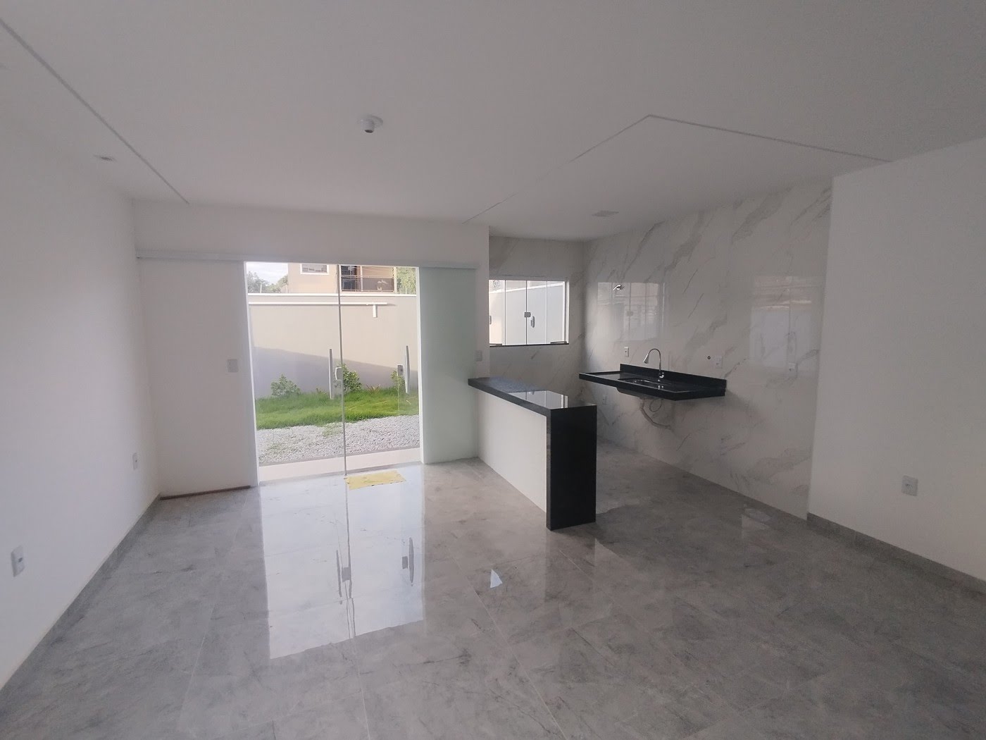 Casa à venda com 2 quartos, 2 suítes, 1 vaga e 100m² no Enseada das Gaivotas, Rio das Ostras (RJ) — foto 8 de 8