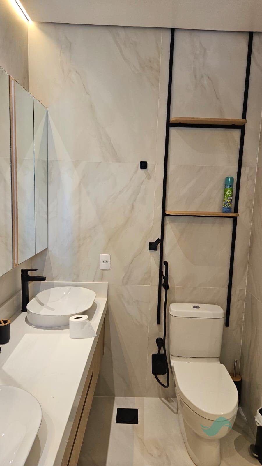 Casa à venda com 5 quartos, 7 banheiros, 4 vagas e 350m² no Jurerê Internacional, Florianópolis (SC) — foto 11 de 30