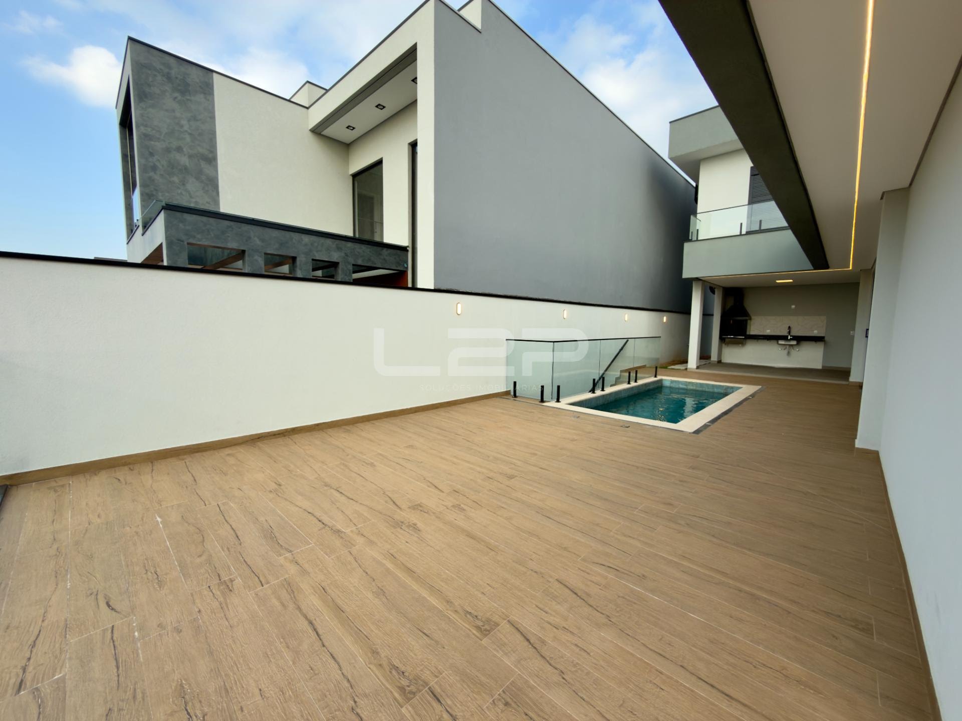Casa à venda com 3 quartos, 3 suítes, 4 vagas e 260m² no Medeiros, Jundiaí (SP) — foto 19 de 30