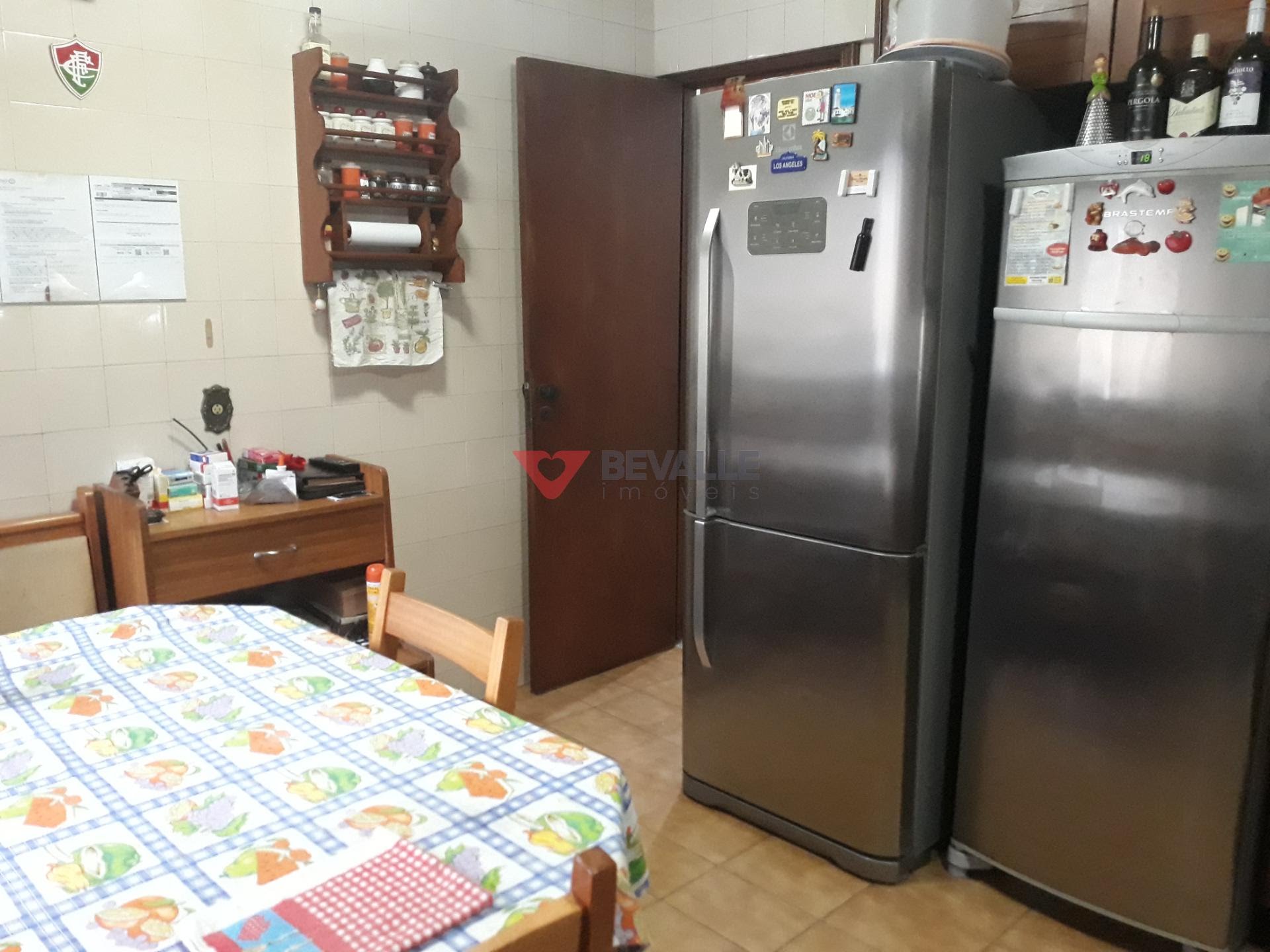 Apartamento à venda com 3 quartos, 1 suíte, 2 vagas e 129m² no Copacabana, Rio de Janeiro (RJ) — foto 25 de 28