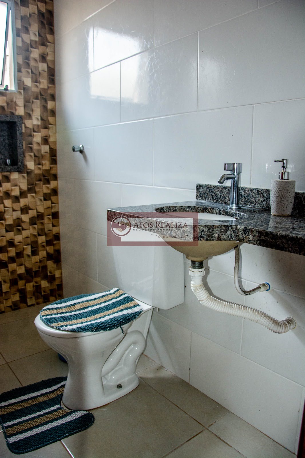 Casa à venda com 2 quartos, 1 suíte, 2 vagas e 62m² no Jardim Grandesp, Itanhaém (SP) — foto 9 de 29