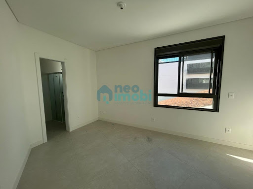 Apto em Carvoeira, 2dorm,1suite,65,67m2  -  Florianópolis