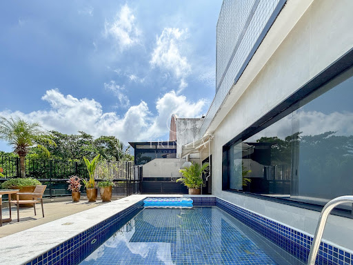 Cobertura Jardim Oceânico - Varanda Frente Piscina - Trinità Imobiliária