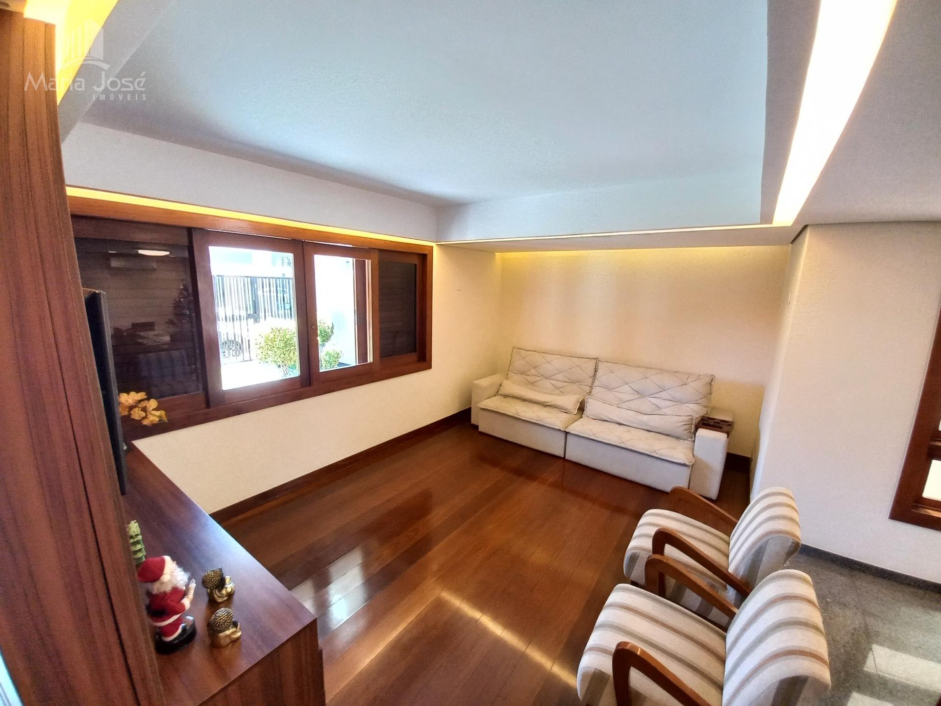 Casa à venda com 4 quartos, 2 suítes, 4 vagas e 360m² no Jardim Arizona, Sete Lagoas (MG) — foto 11 de 30