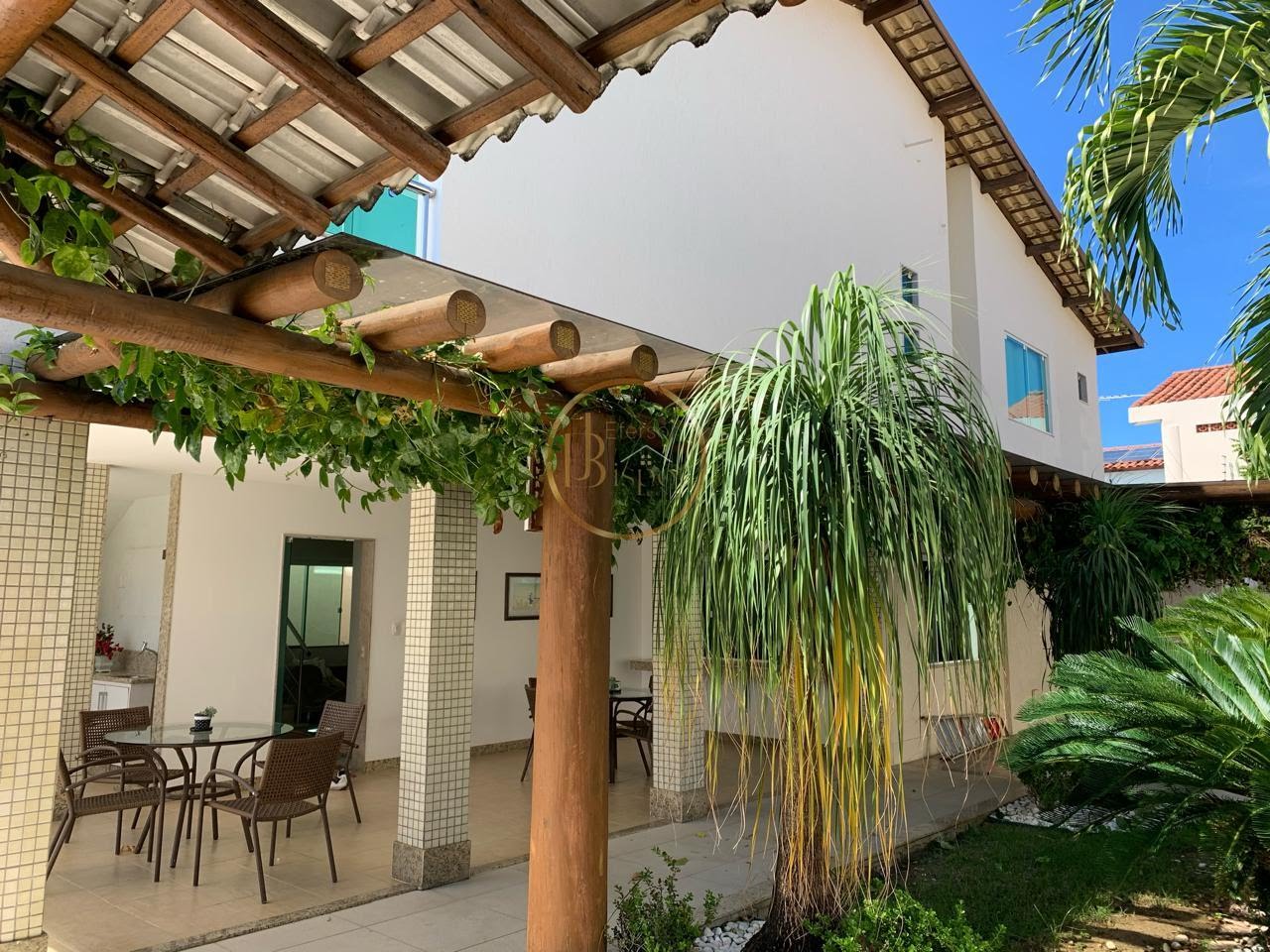 Casa à venda com 4 quartos, 4 suítes, 6 vagas e 400m² no Centro, Porto Seguro (BA) — foto 2 de 29