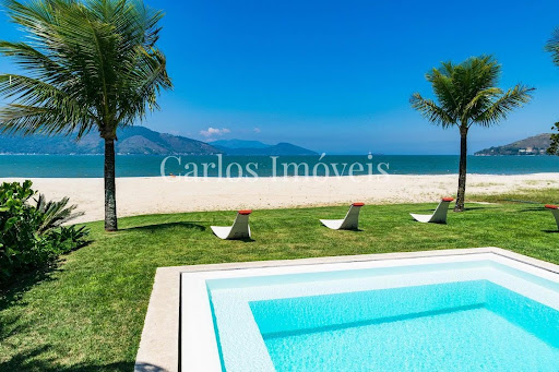 Casa na Praia para Venda em Mangaratiba / RJ no bairro Porto Bello