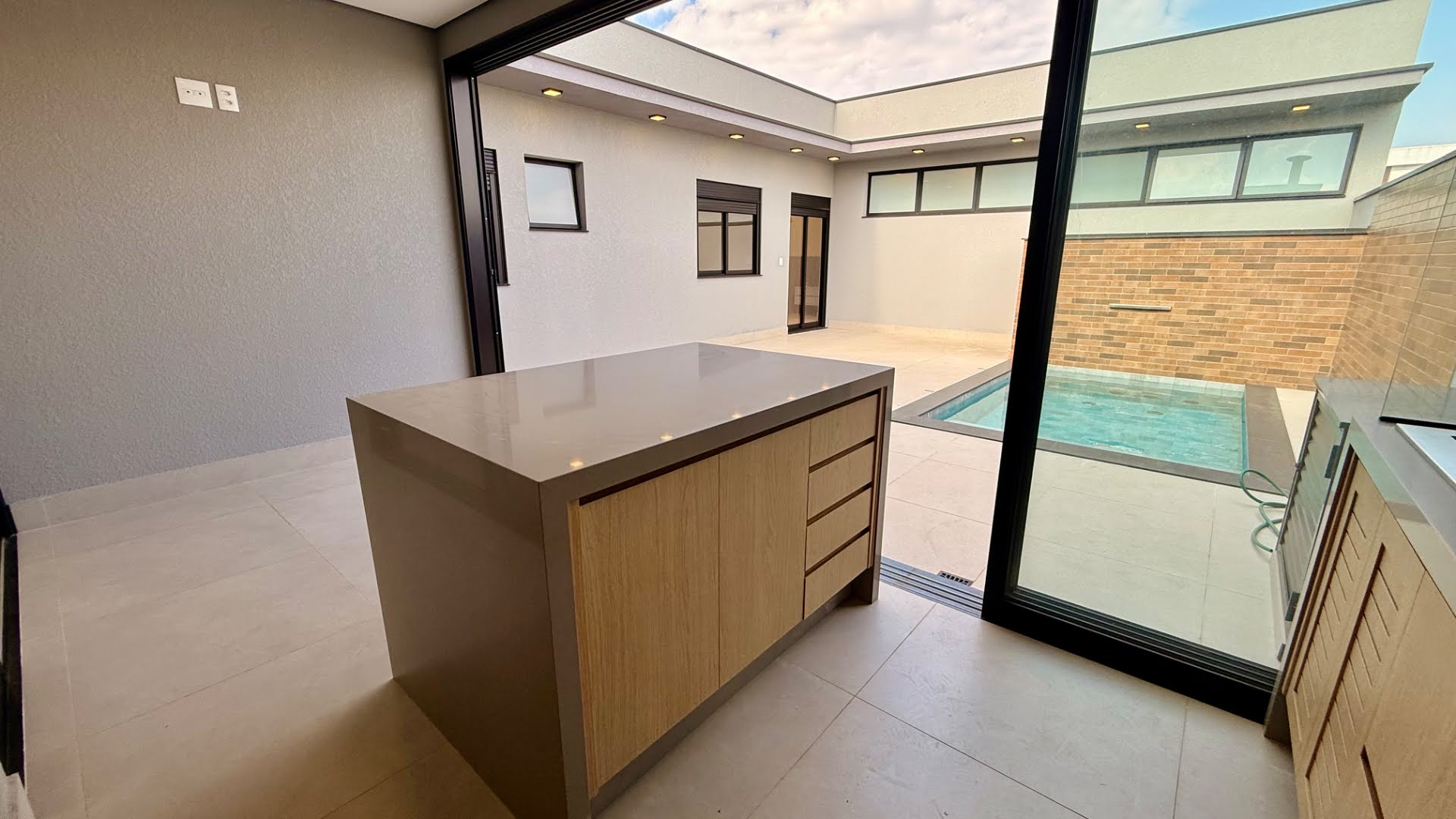 Casa à venda com 3 quartos, 3 suítes, 4 vagas e 189m² no Dona Maria Cândida, Indaiatuba (SP) — foto 21 de 30