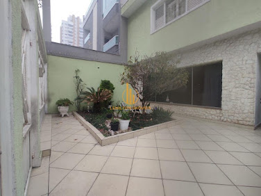 Sobrado no Bairro Jardim  -  Santo André