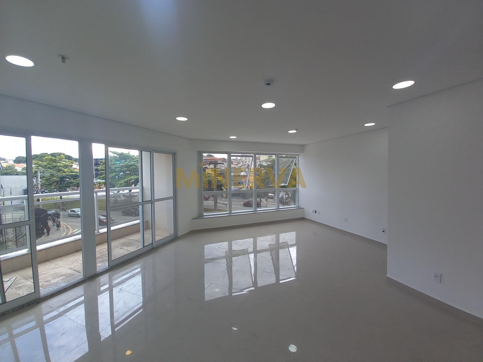 Comercial à venda com 1 banheiro, 2 vagas e 49m² no Centro, Guarulhos — foto principal