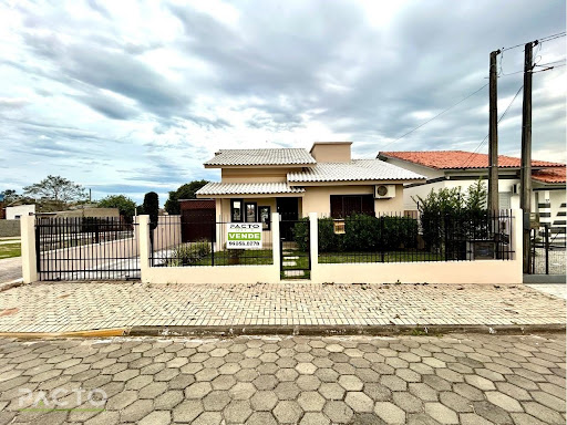 Casa em Urussanguinha  -  Araranguá