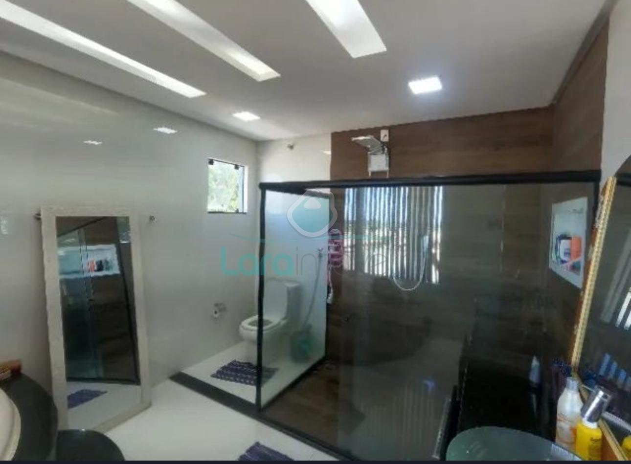 Casa à venda com 3 quartos, 1 suíte, 4 vagas e 300m² no Lagoa, Macaé (RJ) — foto 13 de 13