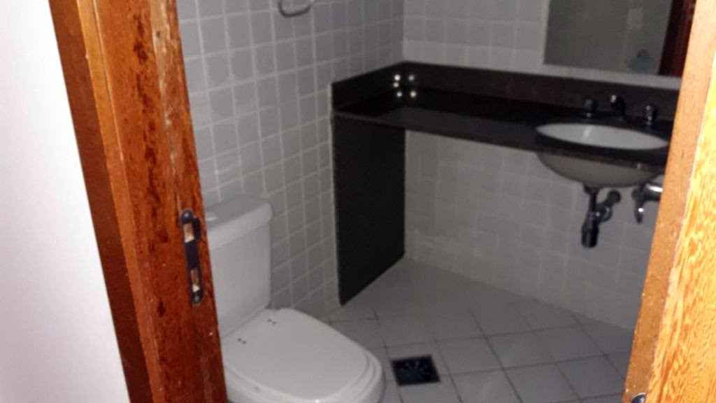 Apartamento à venda com 2 quartos, 2 suítes e 1 vaga no Centro, Petrópolis (RJ) — foto 10 de 14