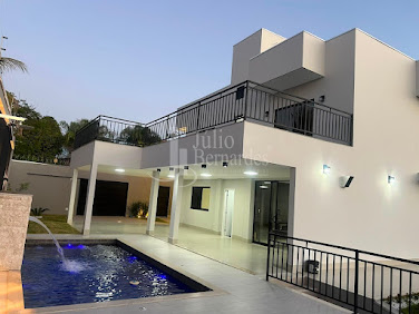 Casa à venda em Jaraguá I, Montes Claros | 4 dorms