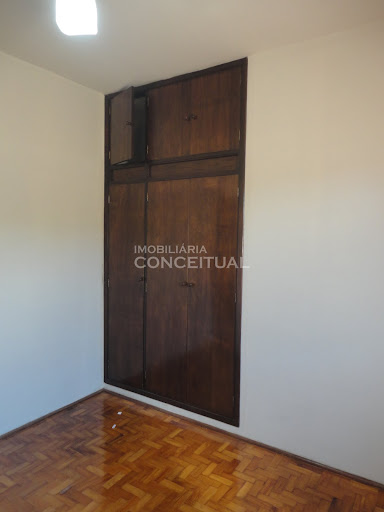 Quarto 3 - Armário