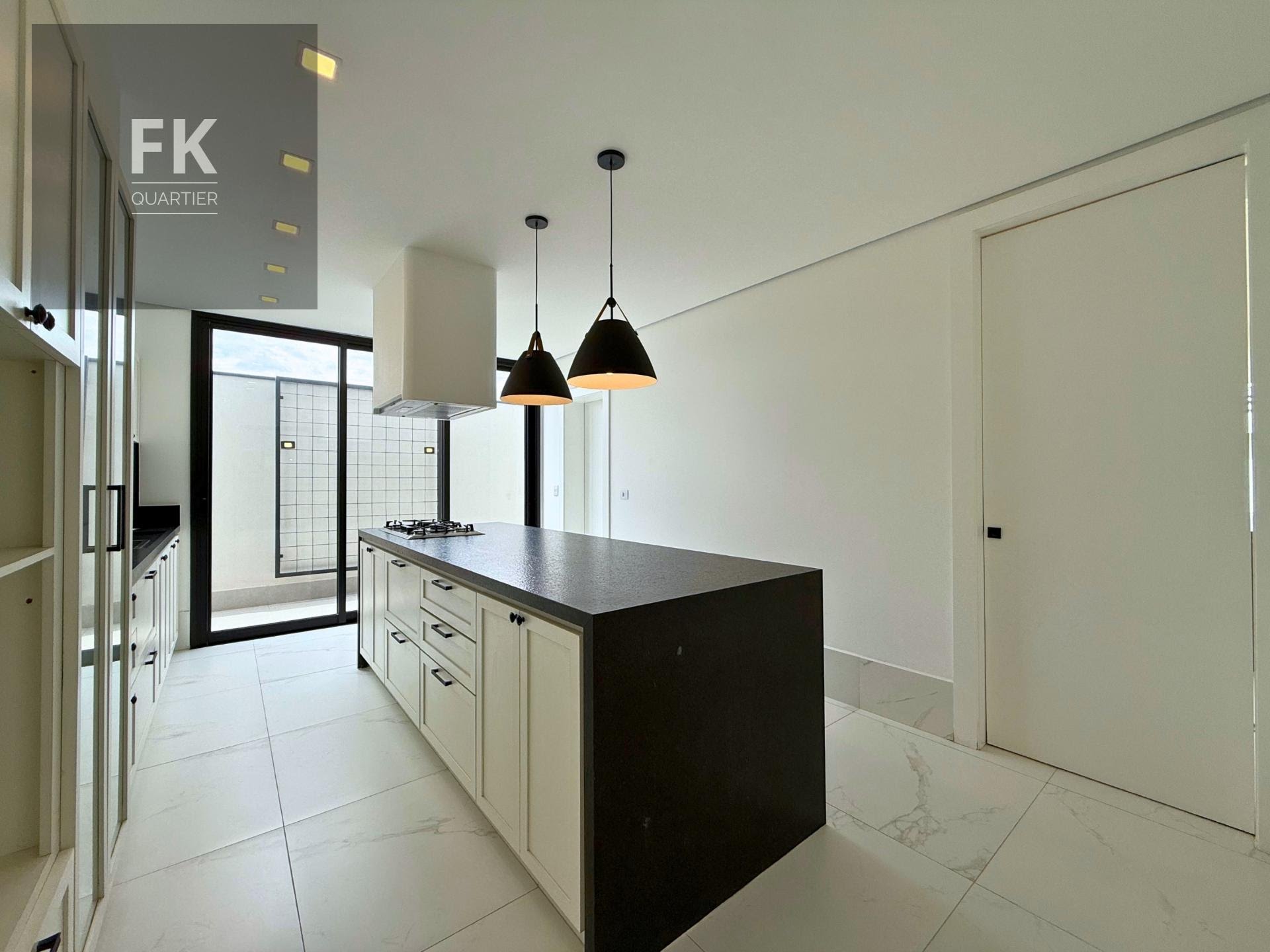 Casa à venda com 5 quartos, 5 suítes, 6 vagas e 422m² no Cidade Tamboré, Santana de Parnaíba (SP) — foto 10 de 30