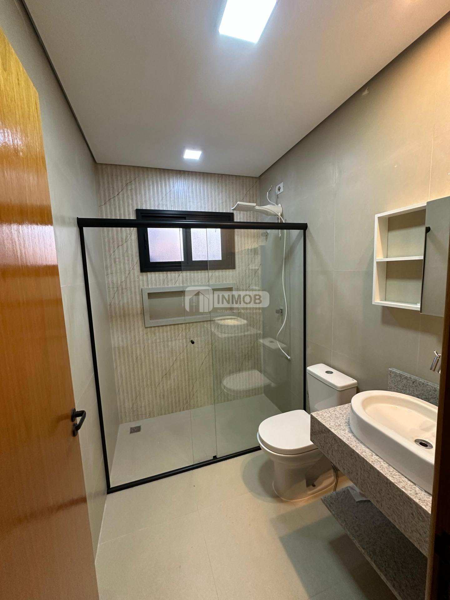 Casa à venda com 3 quartos, 1 suíte, 2 vagas e 215m² no Caminho Novo, Tremembé (SP) — foto 8 de 20