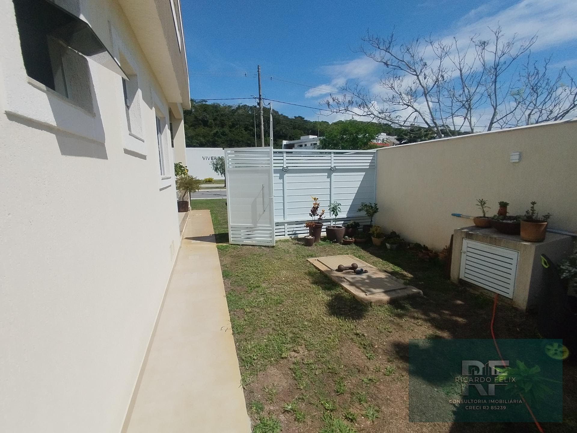 Casa à venda com 3 quartos, 2 suítes, 4 vagas e 475m² no Extensão do Bosque, Rio das Ostras (RJ) — foto 23 de 27