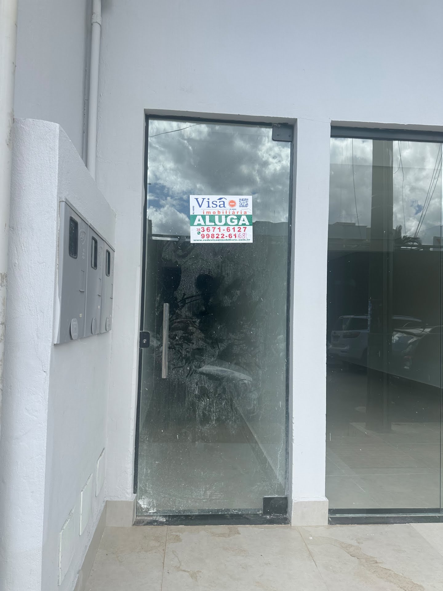 Apartamento para alugar com 4 quartos e 2 banheiros no Centro, Paracatu — foto principal