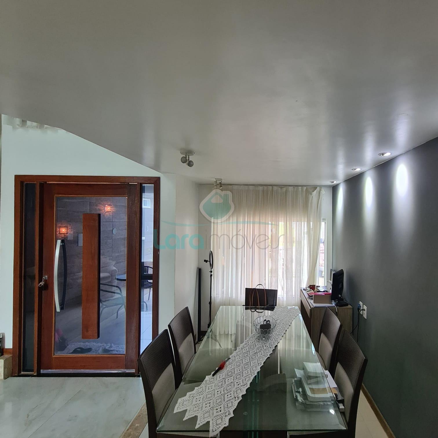 Casa à venda com 3 quartos, 2 suítes, 2 vagas e 280m² no Lagoa, Macaé (RJ) — foto 18 de 25