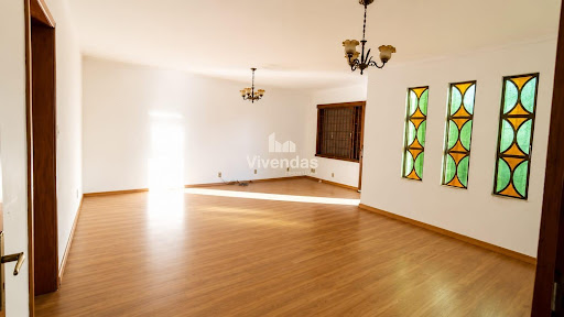 Ampla casa no bairro Goiás