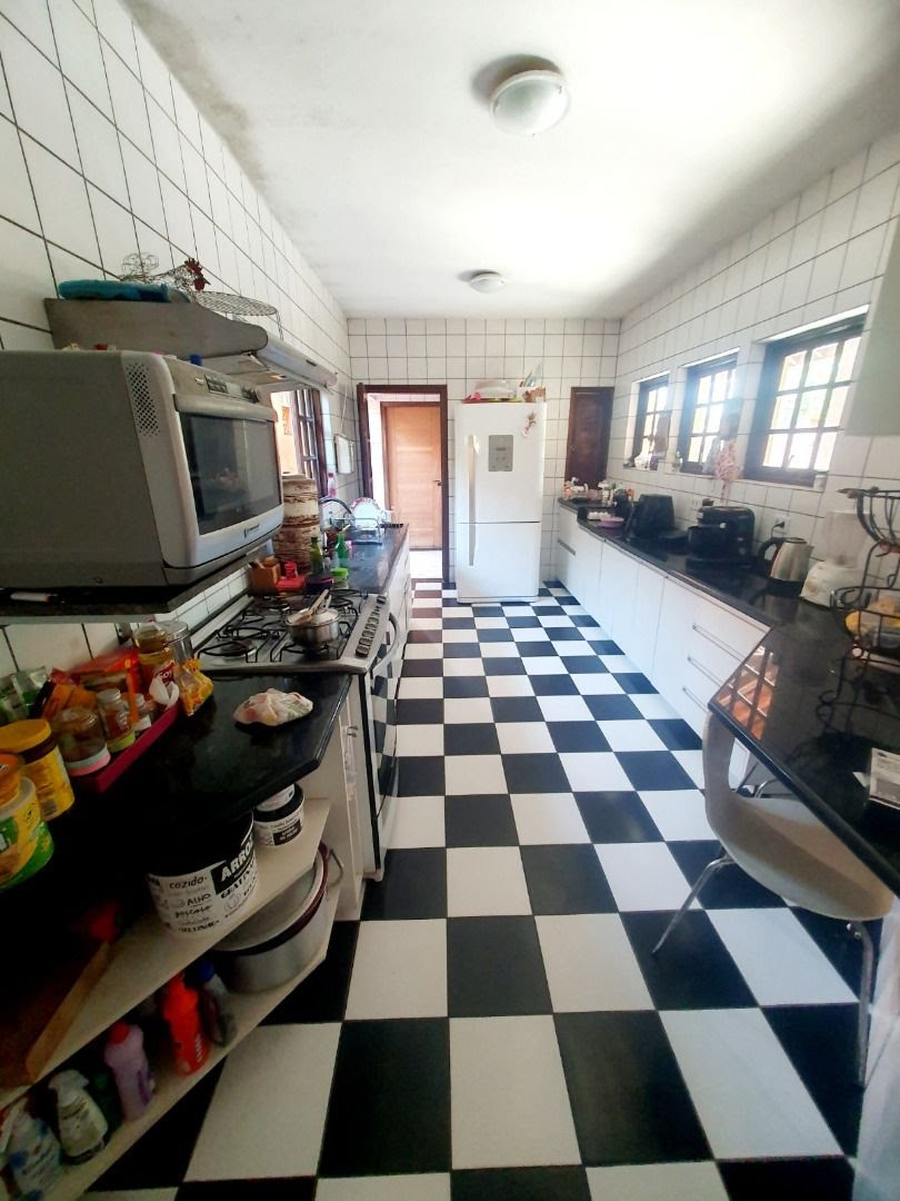 Casa à venda com 3 quartos, 2 banheiros, 3 vagas e 153m² no Jardim Carolina, Ubatuba (SP) — foto 10 de 10
