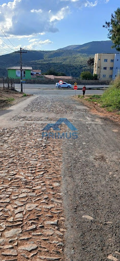 Vende-se Lote de 360m² em Vale dos Araçás - Mateus Leme
