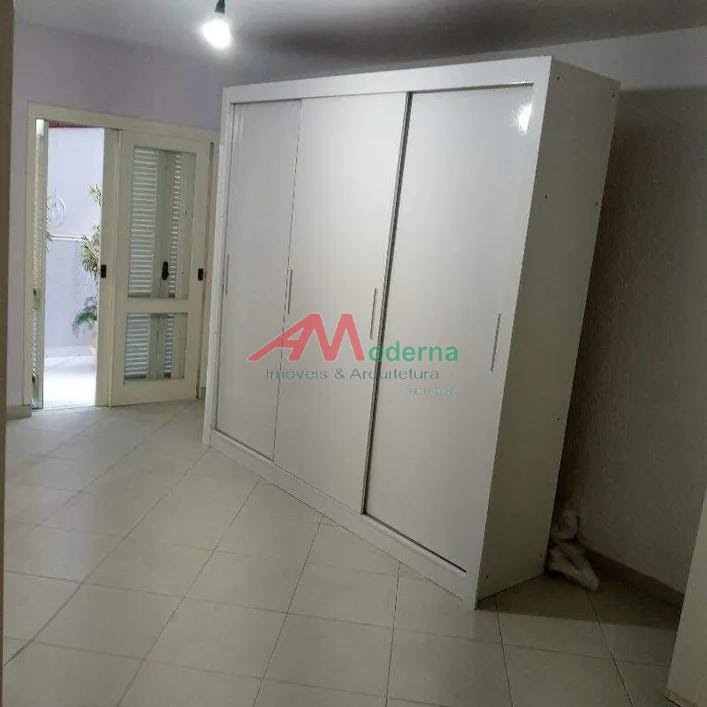 Casa à venda com 4 quartos, 1 suíte, 2 vagas e 280m² no Anchieta, São Bernardo do Campo (SP) — foto 7 de 30