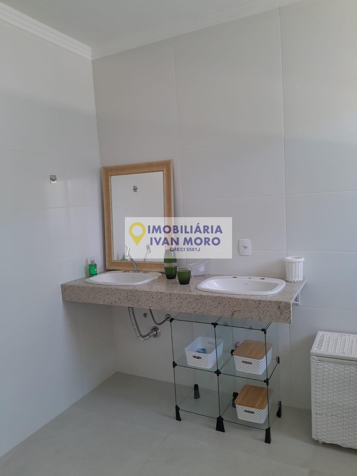Casa à venda com 4 quartos, 4 suítes, 2 vagas e 288m² no Cachoeira do Bom Jesus, Florianópolis (SC) — foto 28 de 30