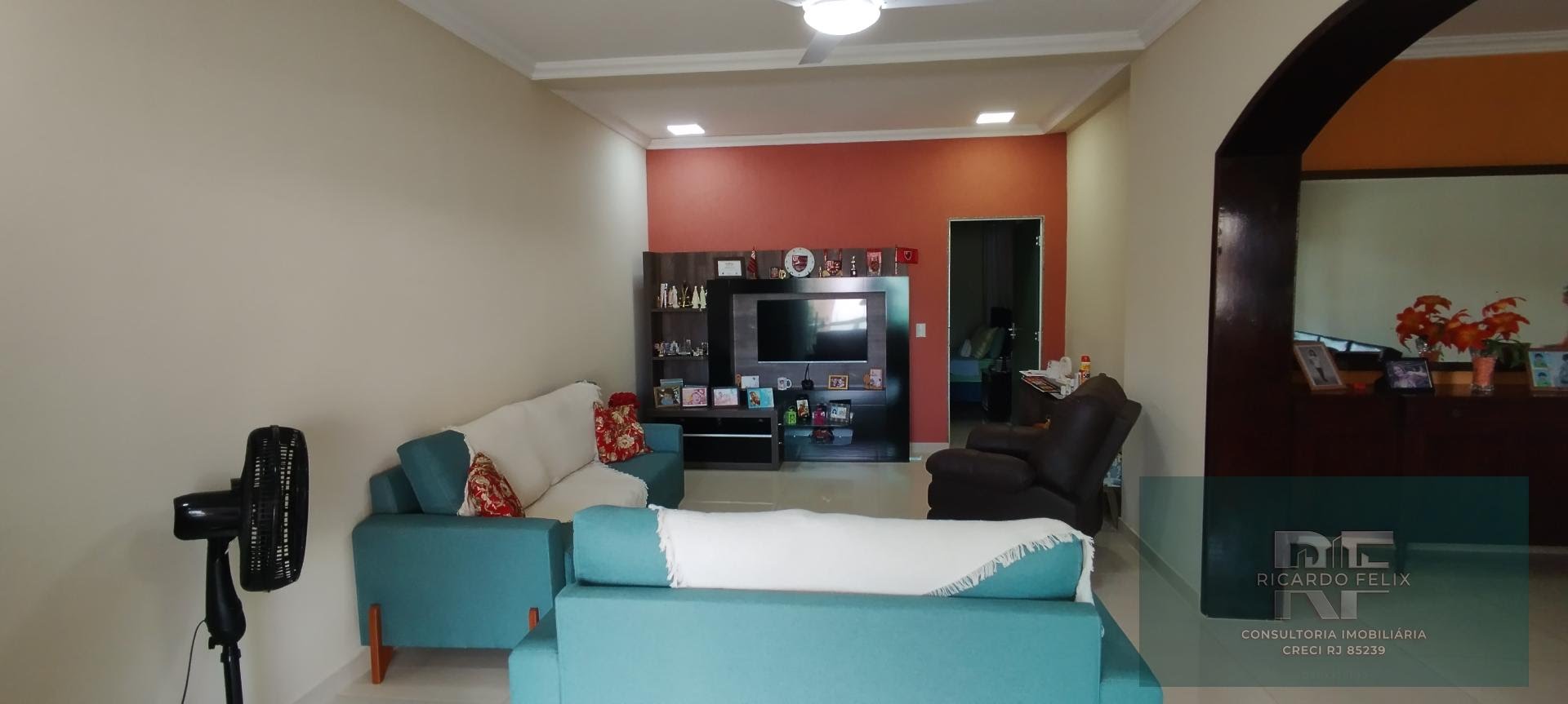 Casa à venda com 5 quartos, 2 suítes, 3 vagas e 560m² no Costazul, Rio das Ostras (RJ) — foto 13 de 30