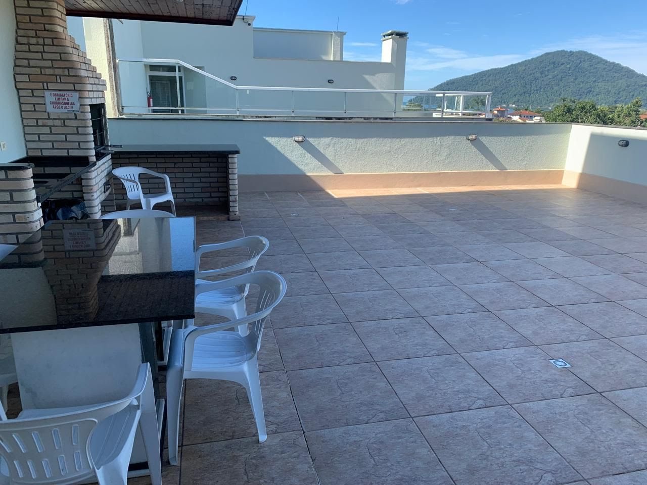 Apartamento à venda com 2 quartos, 2 banheiros, 1 vaga e 75m² no Barra da Lagoa, Ubatuba (SP) — foto 9 de 12