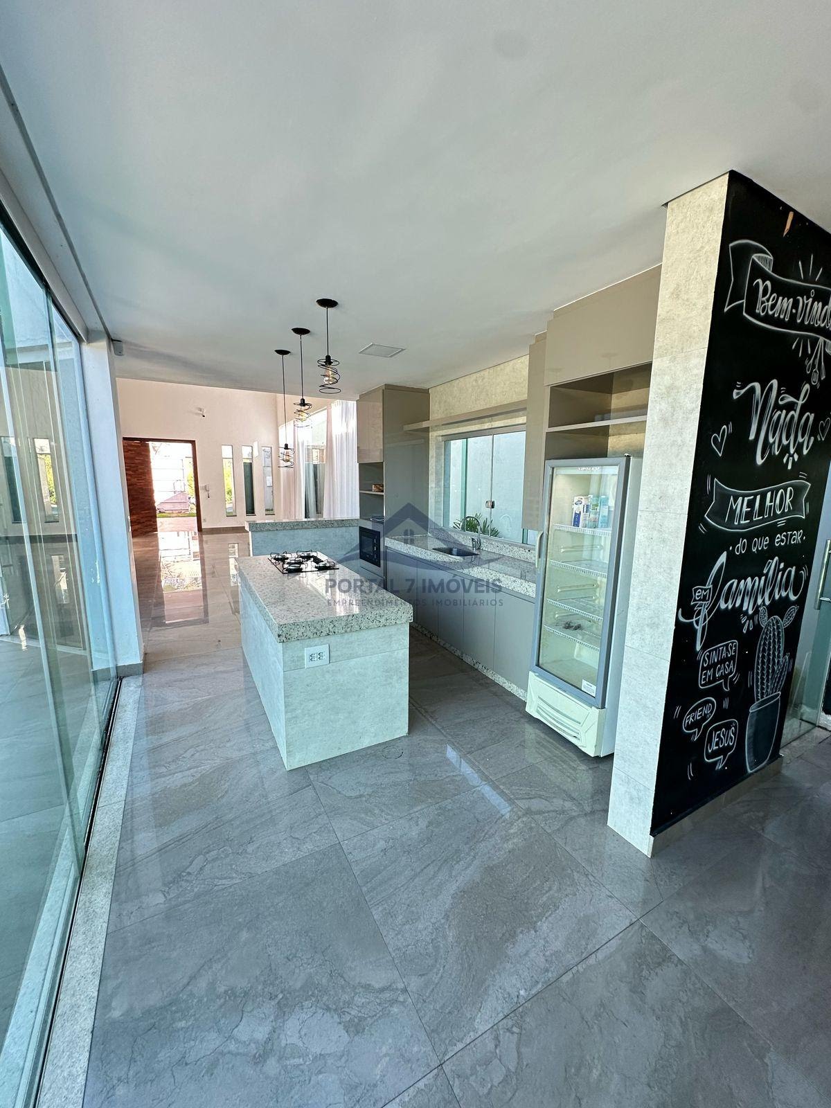 Casa à venda com 4 quartos, 1 suíte, 3 vagas e 300m² no Colorado, Sete Lagoas (MG) — foto 16 de 17