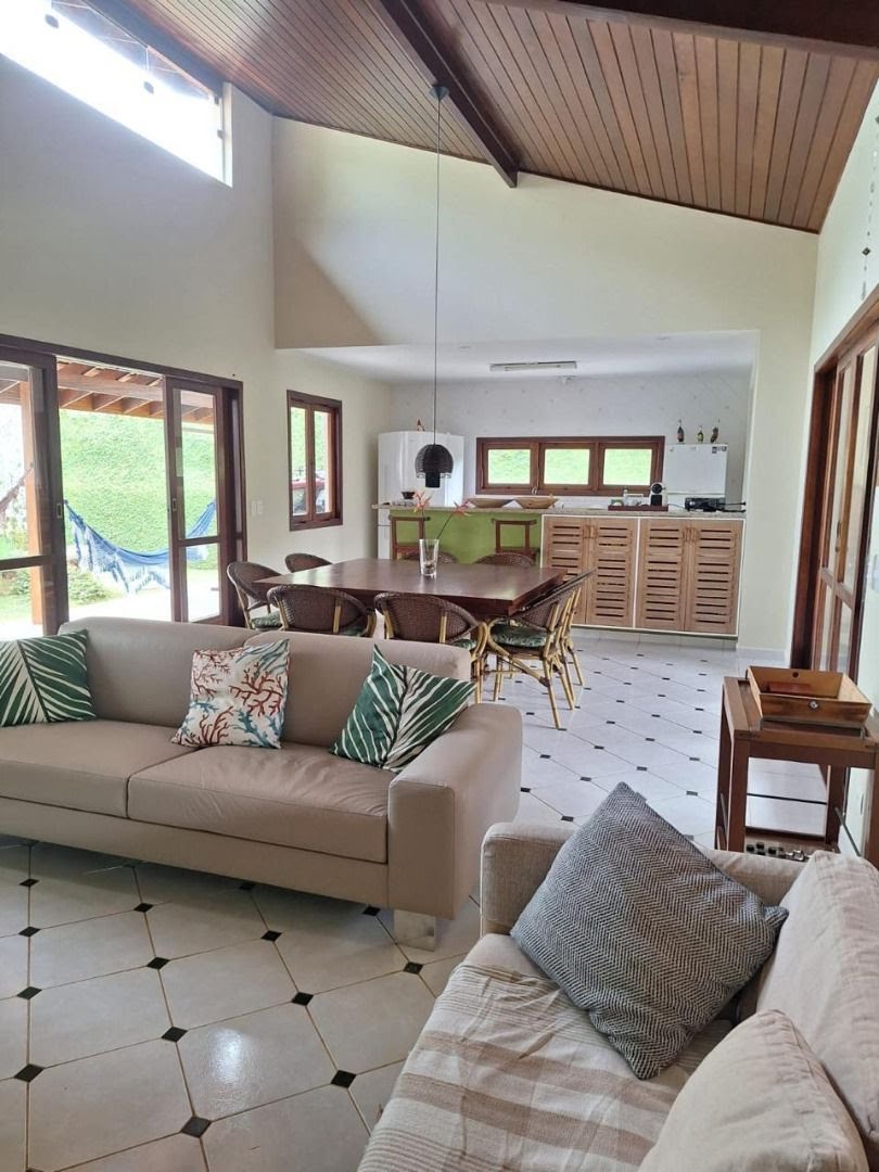 Casa à venda com 4 quartos, 5 banheiros, 4 vagas e 230m² no Itamambuca, Ubatuba (SP) — foto 8 de 15